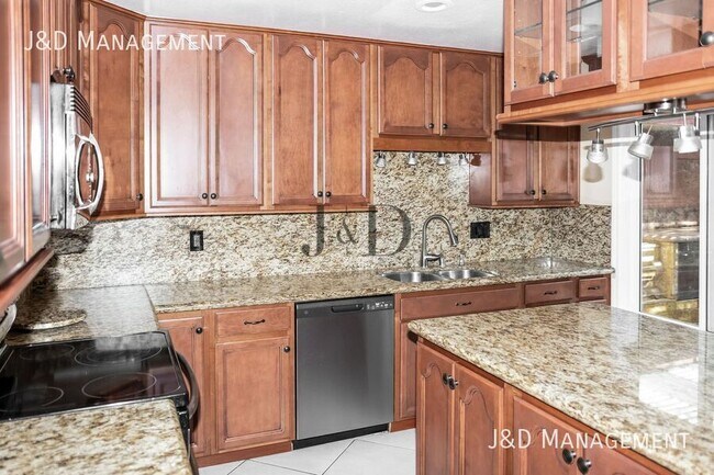 10527 Caminito Glenellen San Diego, CA 92126 photo 4