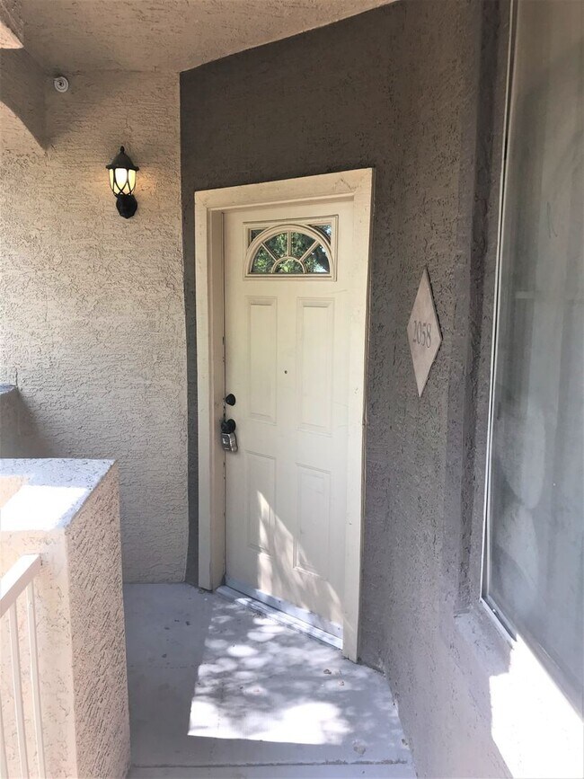 10136 E Southern Ave Mesa, AZ 85209 photo 3