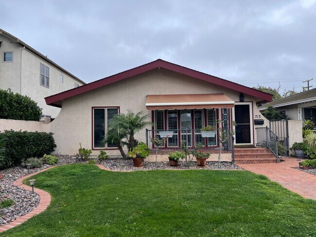 713 I Ave Coronado, CA 92118
