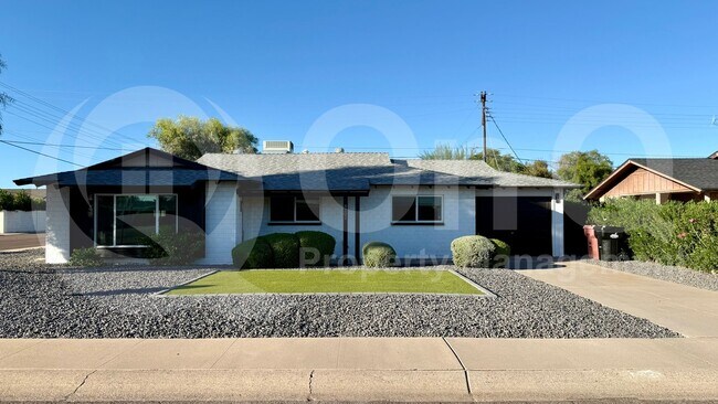 8202 E Fairmount Ave Scottsdale, AZ 85251 photo 2