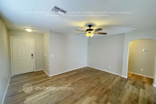 22030 W Solano Dr Buckeye, AZ 85326 photo 2