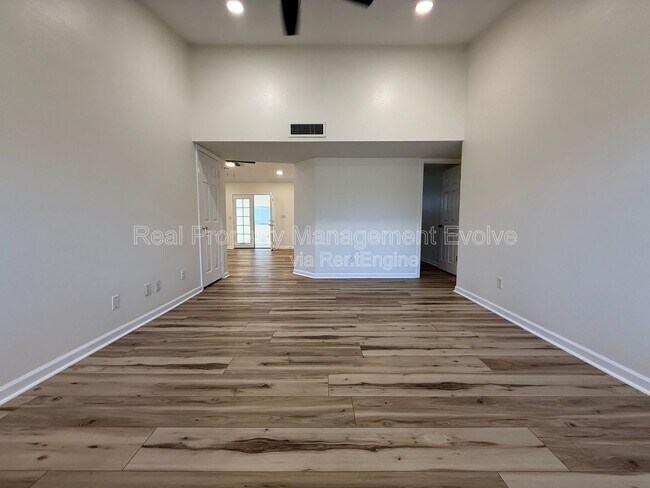 6502 E Grandview Dr Scottsdale, AZ 85254 photo 3