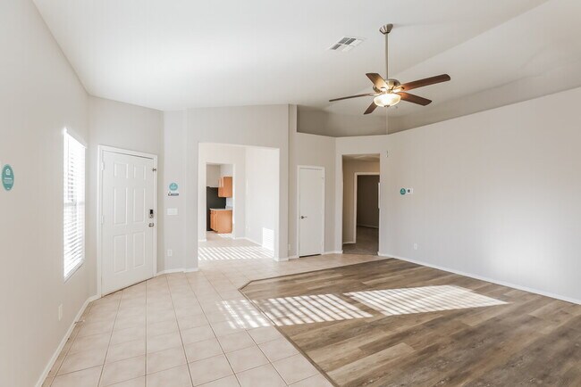 6412 W Hilton Ave Phoenix, AZ 85043 photo 5
