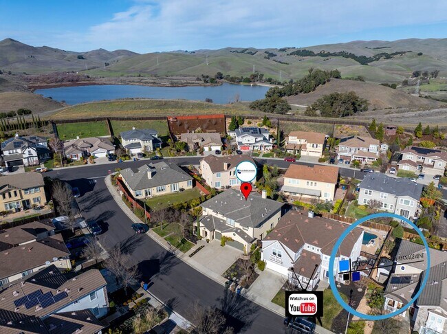549 Townsend Dr Benicia, CA 94510 photo 3