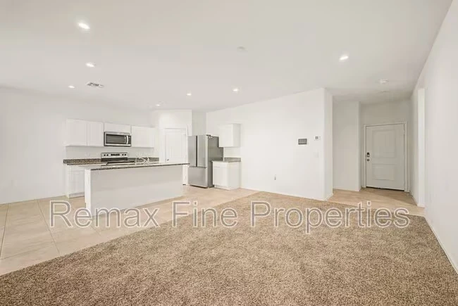 1566 E Fletcher Dr Casa Grande, AZ 85122 photo 5
