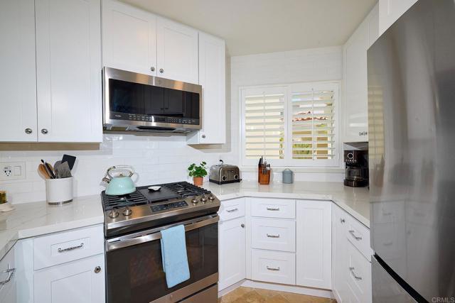 600 The Strand N Oceanside, CA 92054 photo 5