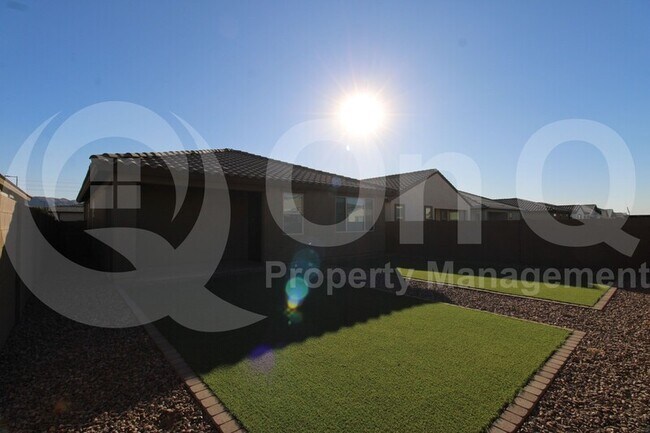 2550 W Huntington Dr Phoenix, AZ 85041 photo 5