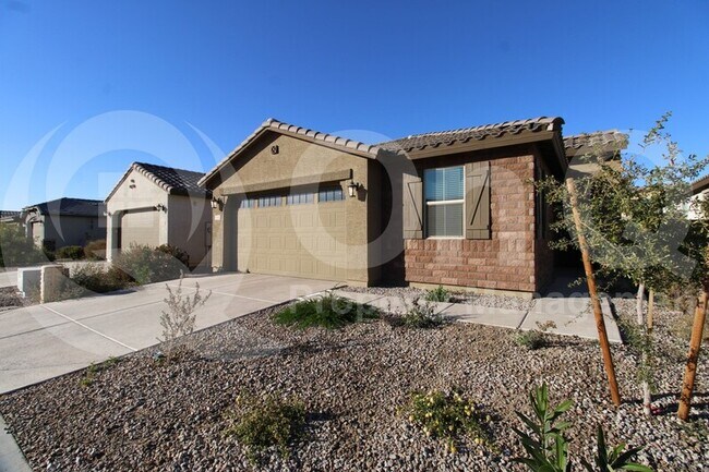 2550 W Huntington Dr Phoenix, AZ 85041 photo 3