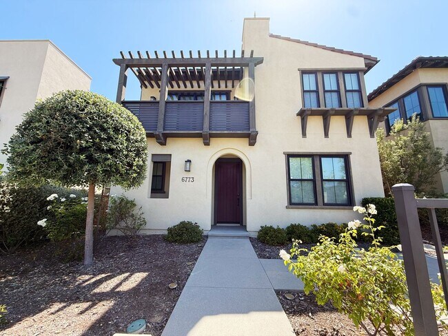6773 Solterra Vista Pkwy San Diego, CA 92130 photo 2