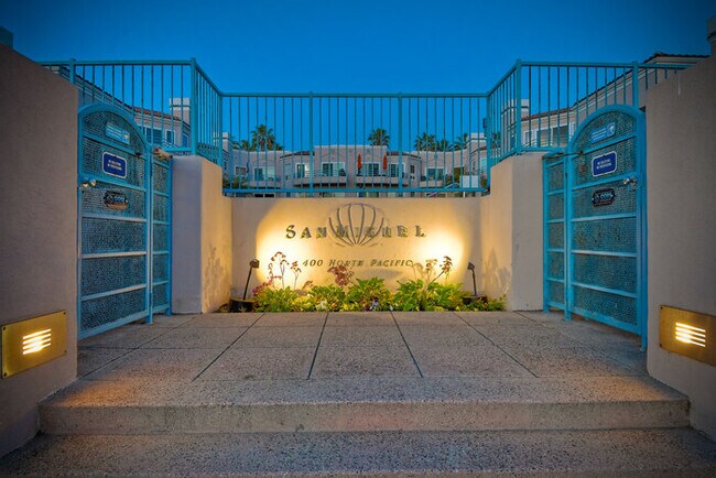 400 N Pacific St Oceanside, CA 92054 photo 4