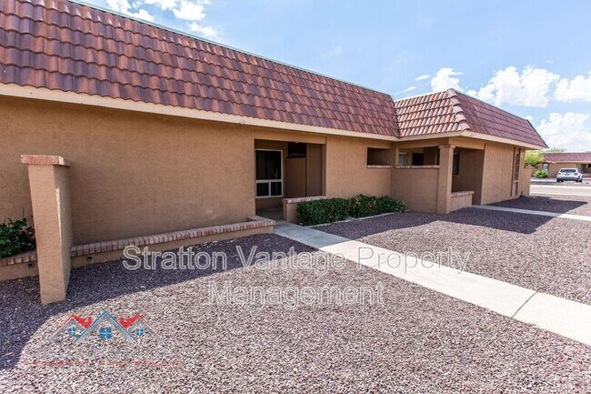 427 W Pontiac Dr Phoenix, AZ 85027 photo 2