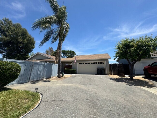 31055 Camino Verde Temecula, CA 92591 photo 3