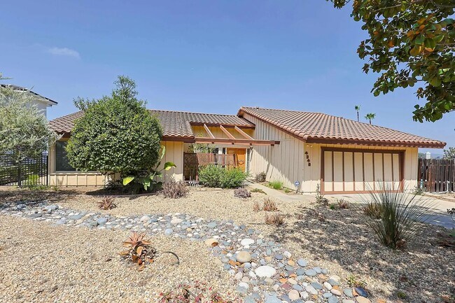 4346 Mt Helix Highlands Dr La Mesa, CA 91941