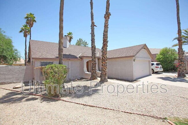 6853 N 78th Ave Glendale, AZ 85303 photo 3