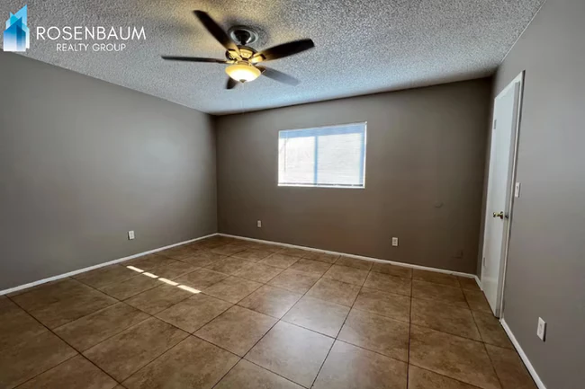 860 E Brown Rd Mesa, AZ 85203 photo 4
