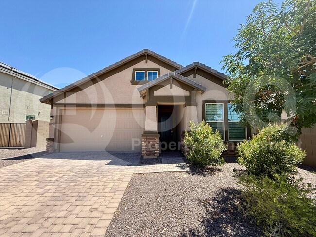 18797 W Becker Ct photo 2