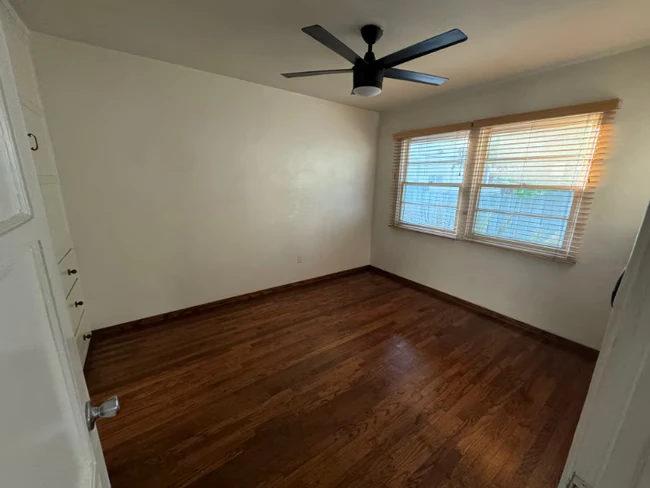 39435 Mississippi St San Diego, CA 92104 photo 2