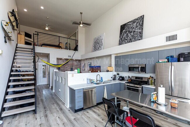 1465 C St San Diego, CA 92101