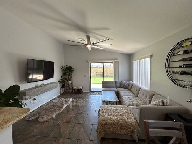 16732 N 160th Ave Surprise, AZ 85374 photo 4