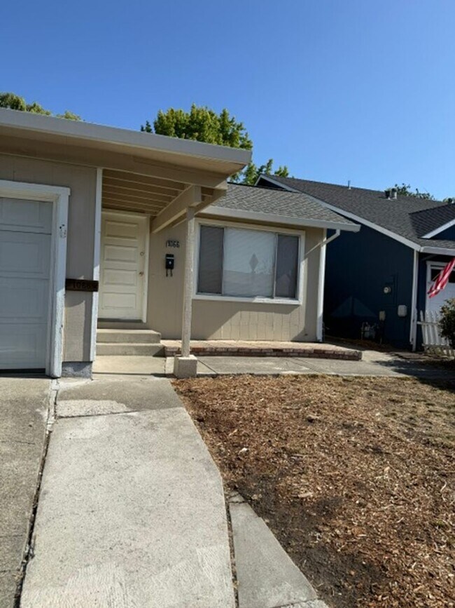 1066 Camino Coronado Rohnert Park, CA 94928 photo 4