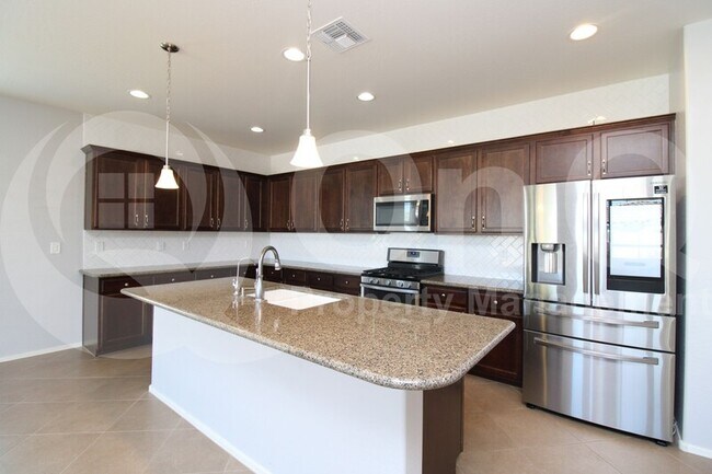 22532 E Camina Plata Queen Creek, AZ 85142 photo 2