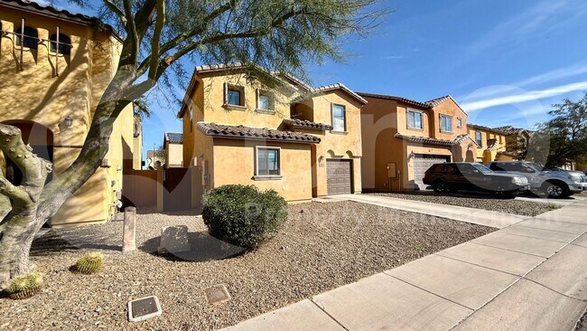 4849 S 5th Ave Phoenix, AZ 85041 photo 3