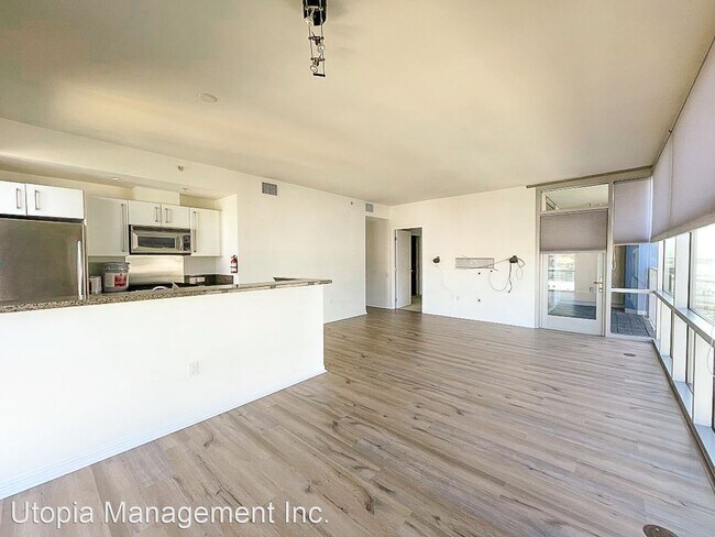 321 Tenth Ave San Diego, CA 92101 photo 3