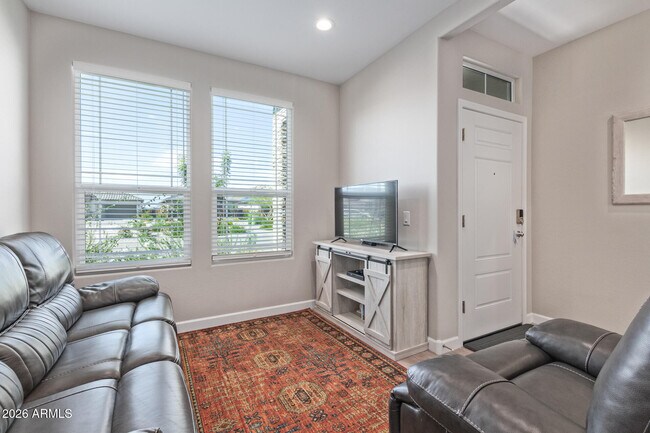 8835 S 166th Ave Goodyear, AZ 85338 photo 3