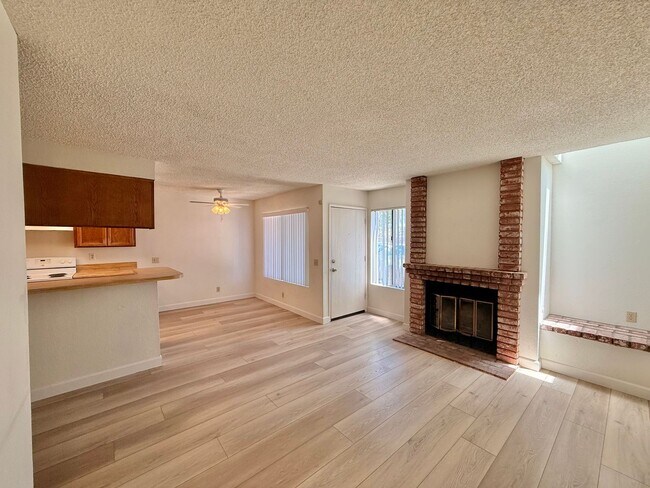 4666 Mission Ave San Diego, CA 92116 photo 2