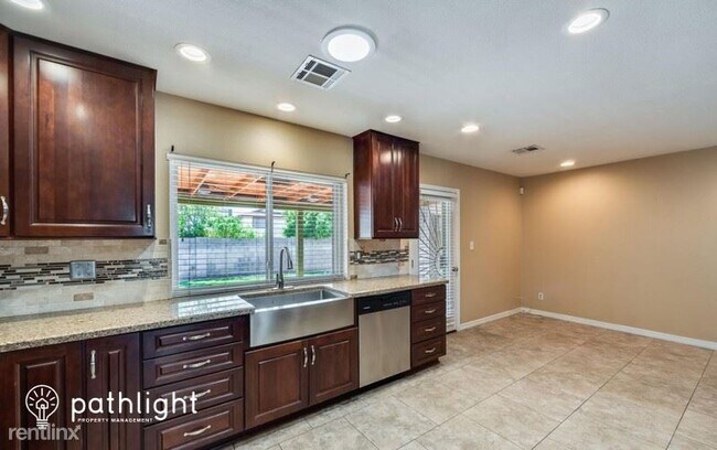 4637 W Northview Ave Glendale, AZ 85301 photo 5