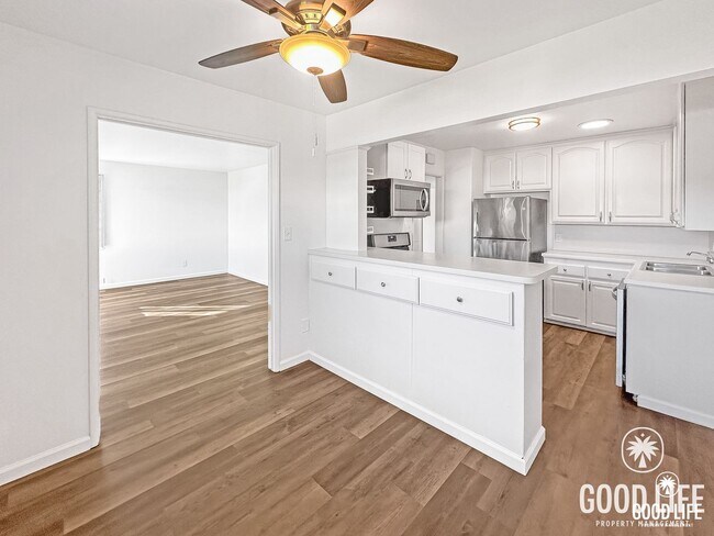 4622 Coconino Way San Diego, CA 92117 photo 5