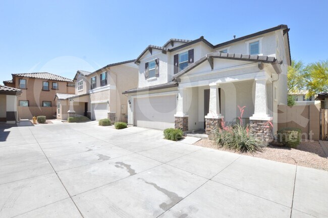 286 N Scott Dr