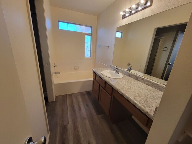 19406 N 77th Dr Glendale, AZ 85308 photo 5