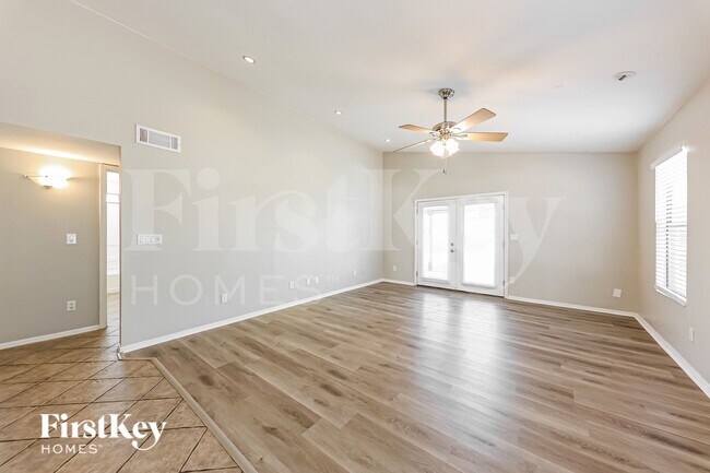 19806 N 47th Ave Glendale, AZ 85308 photo 3