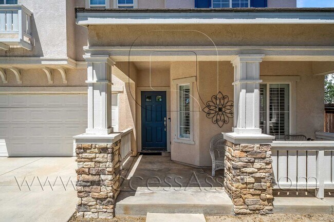 32594 Vail Crk Dr Temecula, CA 92592 photo 2