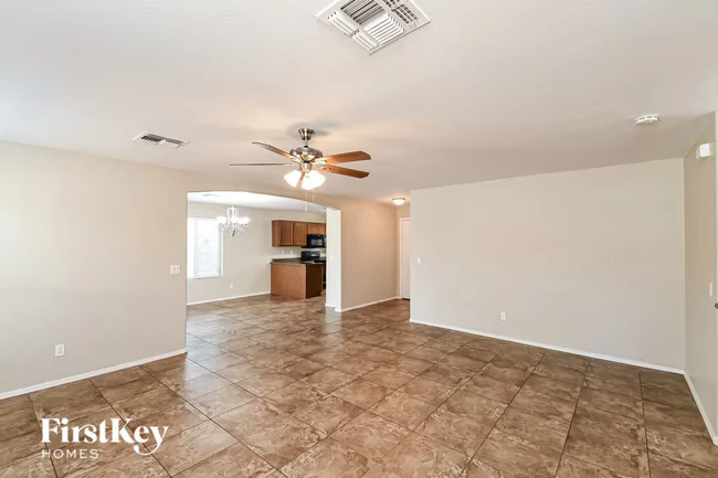 900 W Broadway Ave Apache Junction, AZ 85120 photo 3