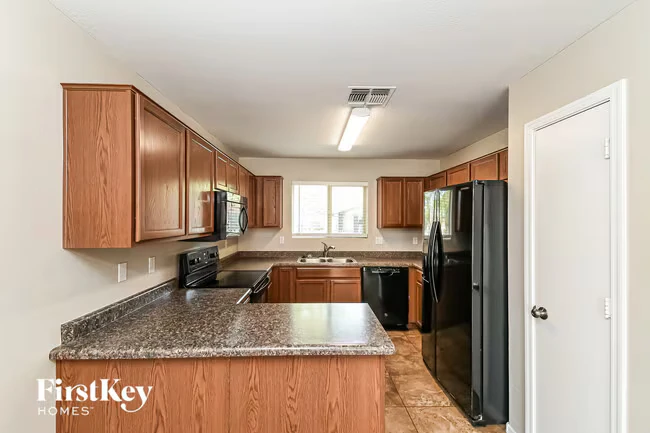 900 W Broadway Ave Apache Junction, AZ 85120 photo 5