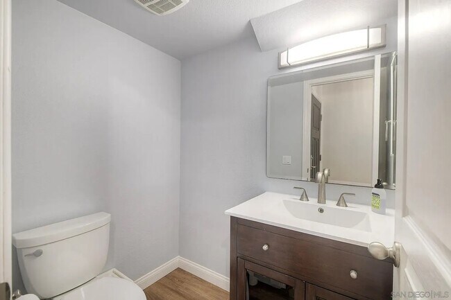 3532 Woodland Way Carlsbad, CA 92008 photo 3