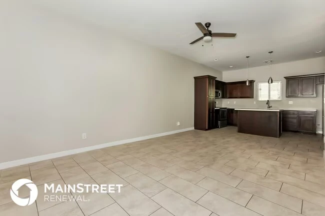2000 N 36th St Phoenix, AZ 85008 photo 3