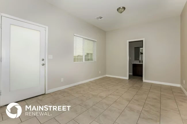 2000 N 36th St Phoenix, AZ 85008 photo 5