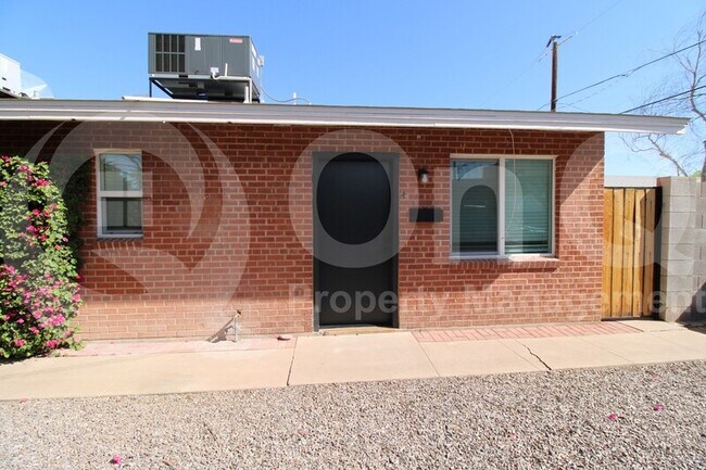 2309 N Dayton St Phoenix, AZ 85006 photo 4