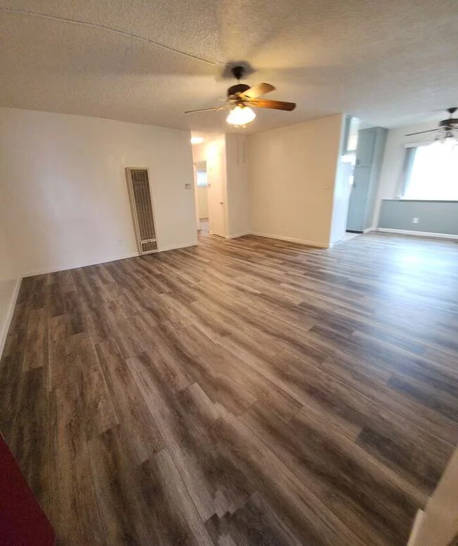 4452 Rosebud Ln La Mesa, CA 91941
