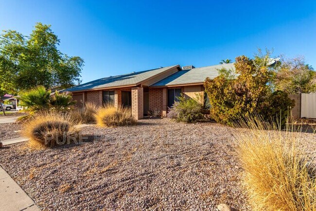 1016 W Nido Ave Mesa, AZ 85210 photo 3