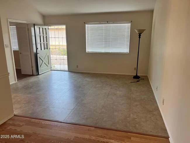 6604 S Lakeshore Dr Tempe, AZ 85283 photo 3