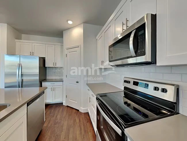 6621 S 42nd Ln Phoenix, AZ 85041 photo 3