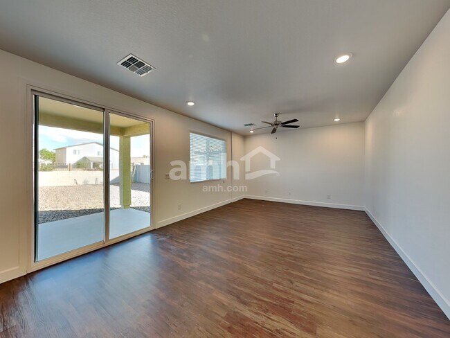 6621 S 42nd Ln Phoenix, AZ 85041 photo 5