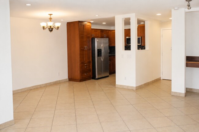 6757 Friars Rd San Diego, CA 92108 photo 2