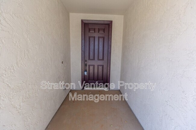 9657 E Thornbush Ave Mesa, AZ 85212 photo 4