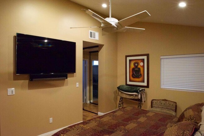 411 Windjammer Cir Chula Vista, CA 91910 photo 4