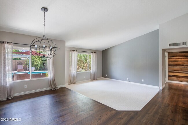 5317 E Kathleen Rd Scottsdale, AZ 85254 photo 4